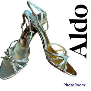 40 Aldo heels